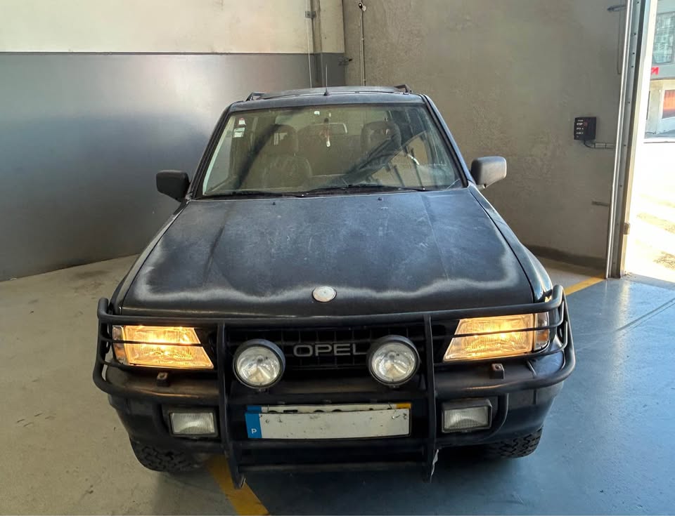 Opel Frontera